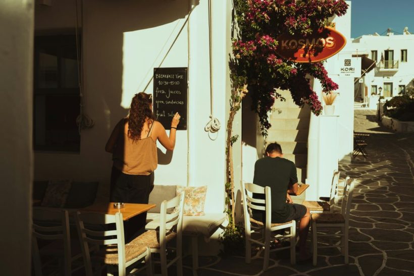 Το αθάνατο ελληνικό Πάσχα έχει άλλη χάρη όταν είσαι στο χωριό