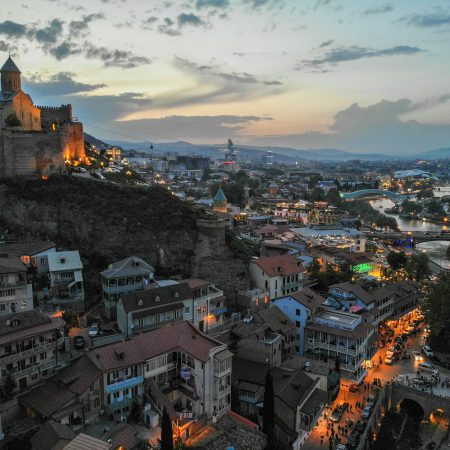 Ένα city break στην Τιφλίδα της Γεωργίας να ξέρεις πως δε θα σε απογοητεύσει