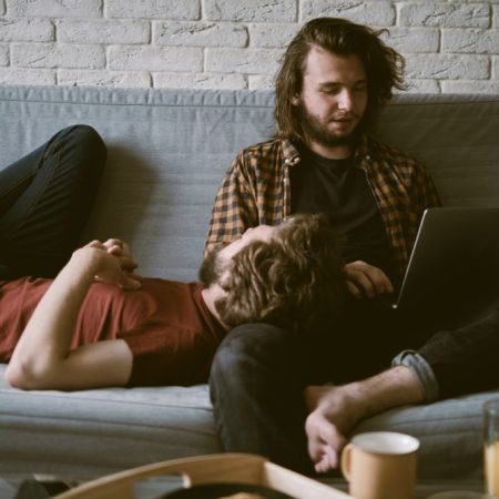 Μπορεί να ξεκινήσει ένα νέο ζευγάρι μια κοινή ζωή όταν όλα είναι πανάκριβα;