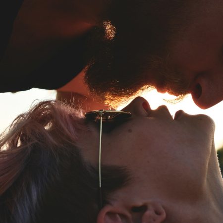 Οι τακτικές μιας χειριστικής σχέσης για να μη φύγεις ποτέ απ' αυτή