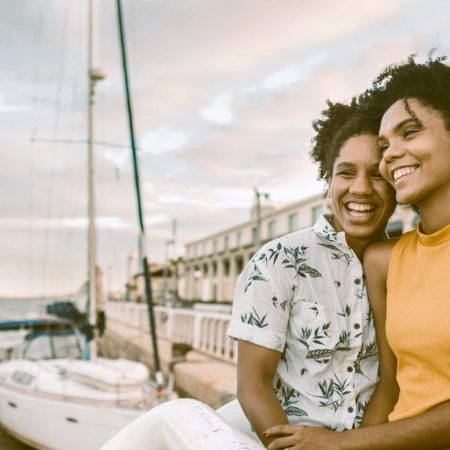 Δεν πείθει η Ελλάδα το Ην. Βασίλειο για την ασφάλεια των ΛΟΑΤΚΙ+ ταξιδιωτών