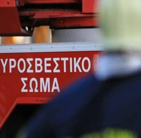 Θεσσαλονίκη: Κατάσβεση της μεγάλης φωτιάς που ξέσπασε σε νυχτερινό κέντρο