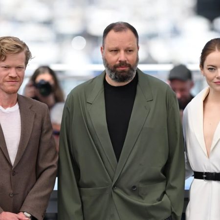 Δεν έχει σταματημό ο Λάνθιμος, ετοιμάζει τη νέα ταινία «Bugonia»