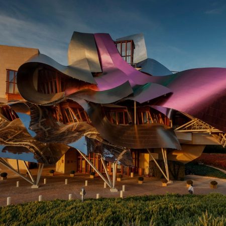 Τα 5 πιο εντυπωσιακα οινοποιεία του κόσμου για να τα πιεις στο ποτήρι