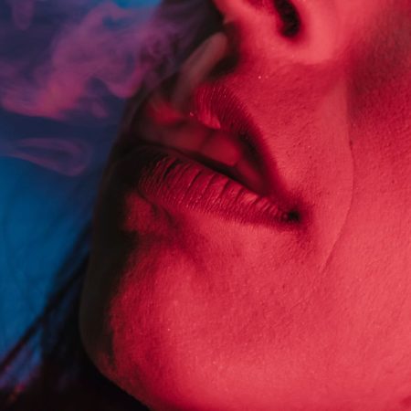 Οι εσωστρεφείς άνθρωποι μιλάνε μία φορά · μία και οριστική
