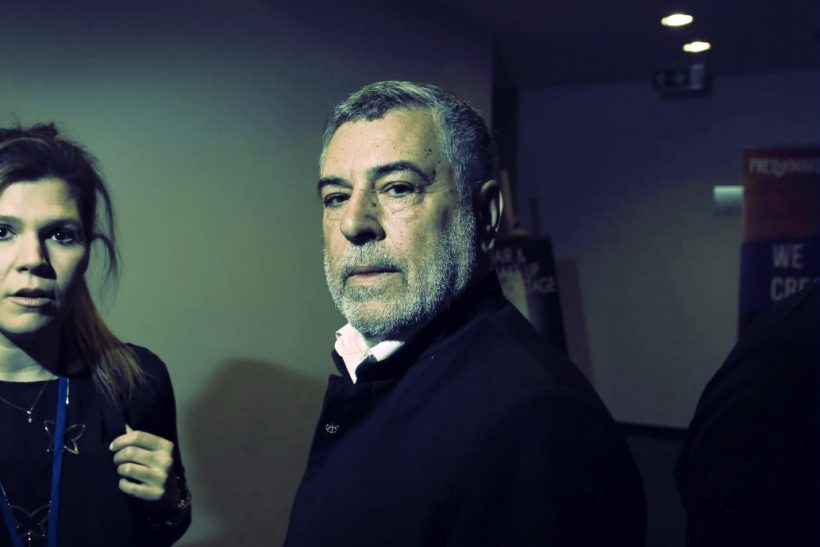 Ο κος Τσέλιος δε σε αφήνει να φοράς μίνι αν είσαι «μεγάλη κυρία»