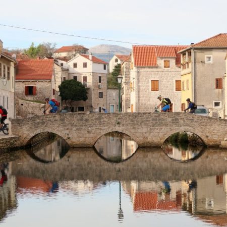 Trans Dinarica: Ο ποδηλατρόδρομος που ενώνει 8 βαλκανικές χώρες!