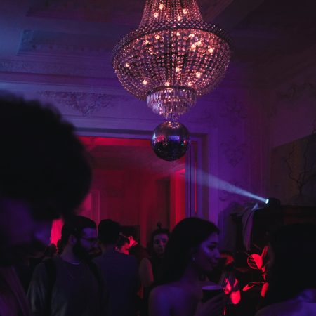 Όταν εθελοτυφλούμε, αφήνουμε άλλους να κουμαντάρουν τη ζωή μας