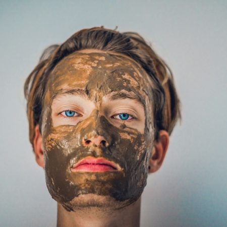 4 DIY μάσκες ομορφιάς - με ελάχιστα και φθηνά υλικά -  για μια ημέρα σπα στο σπίτι