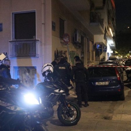 Κάλεσε τις Αρχές για να πει ότι σkότωσε τη γυναίκα του και την έχει στο πατάρι