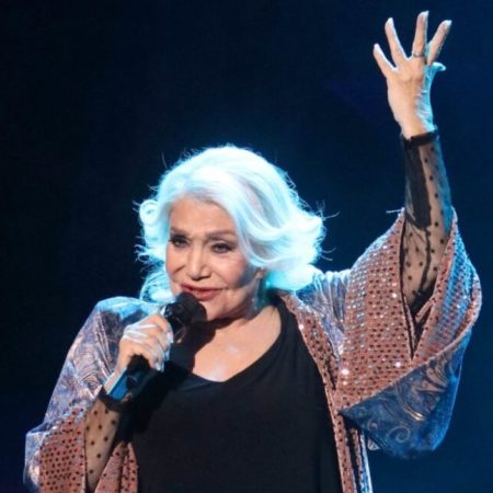 Μετά από 113 ημέρες νοσηλείας, η σπουδαία Μαρινέλλα γυρίζει σπίτι της