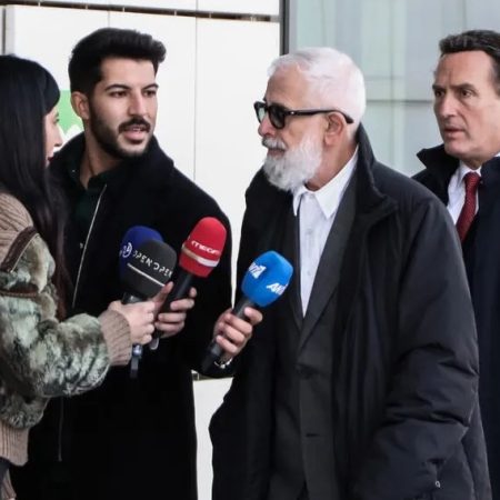 Αναπαράσταση βiaσμού στη δίκη Φιλιππίδη έφερε νέα ένταση και αλληλομηνύσεις