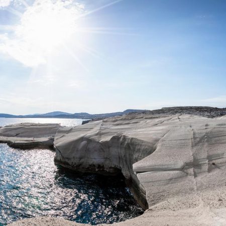 1 ίσον κανένα γι' αυτό και βγήκε 2η άδεια για λουξ κατοικίες στο Σαρακήνικο