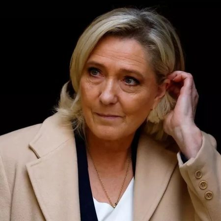 Στην ψειρού η Μαρίν Λεπέν για κατάχρηση δημοσίου χρήματος στα 4.1 μύρια