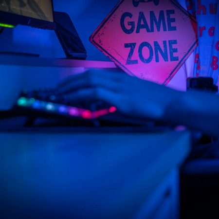 Γιατί είναι τόσο εύκολο να «καείς» στα games; 8 λόγοι δίνουν την απάντηση
