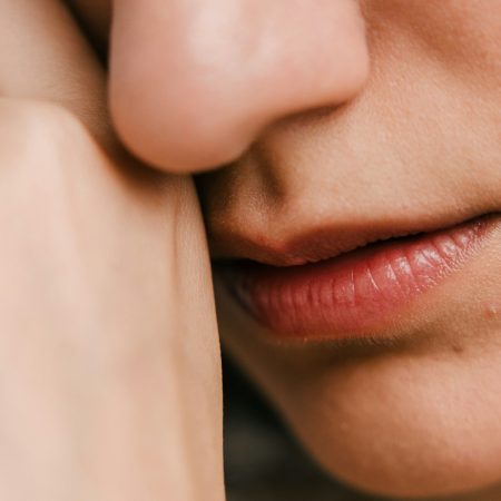 Ποιες στάσεις φτιάχνουν τους anxious lovers και ποιες τους avoidant