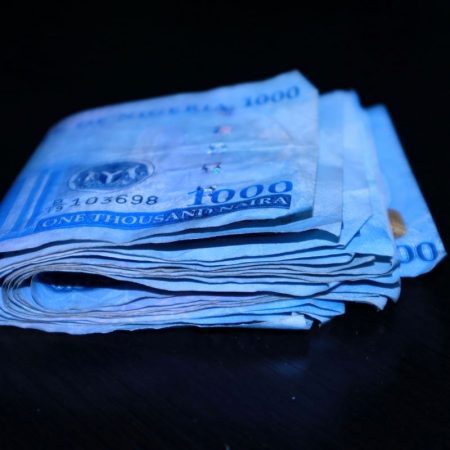 Findom και Paypigs: Το φet1x που γουστάρεις να σε εξευτελίζουν οικονομικά