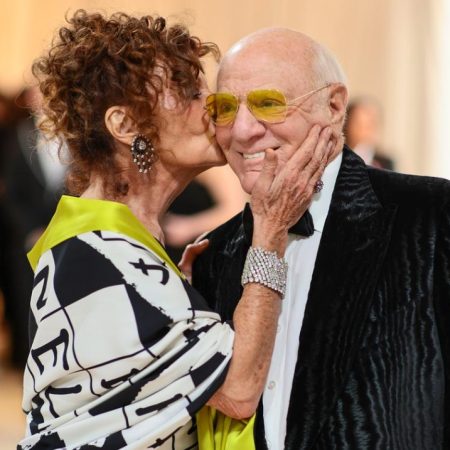 24 χρόνια γάμου και ο σύζυγος της Νταϊάν φον Φίρστενμπεργκ παραδέχθηκε πως είναι γκέι