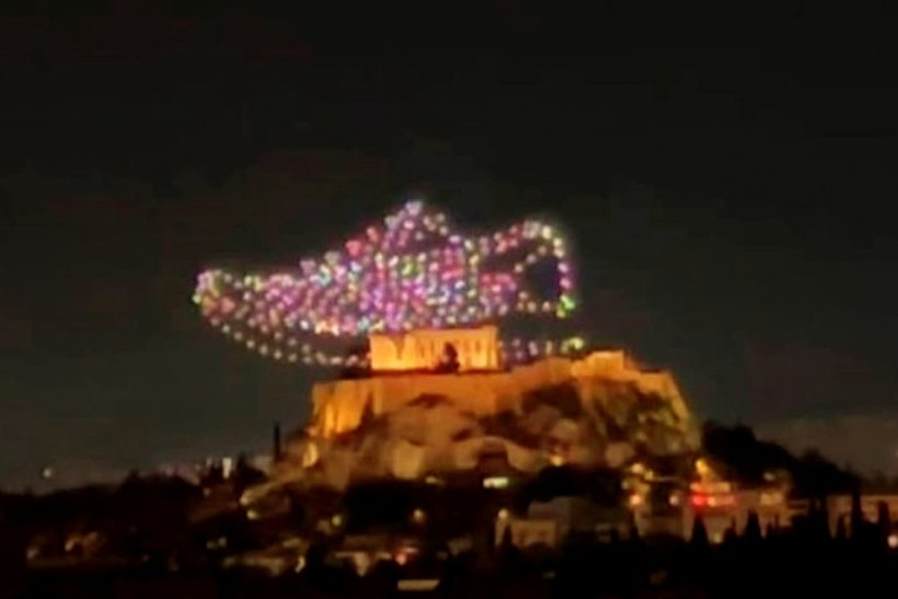 Μάλλον ο Λάνθιμος φορούσε Nike γι' αυτό δεν του τη δώσαμε την Ακρόπολη