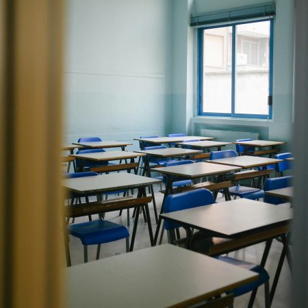 Θεσσαλονίκη: 48χρονος δάσκαλος έστελνε σ#ξουαλικά μηνύματα σε 11χρονη μαθήτριά του