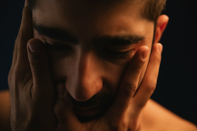 Το σύνδρομο του “safe f*ck”: Όταν κάνεις σ*ξ μόνο με ανθρώπους που δε θες πραγματικά
