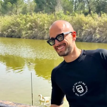 Στη φυλακή ο Πελετιέ για το βίντεό του «εκπαιδεύω ανυπάκουες γυναίκες για 1000 ευρώ»