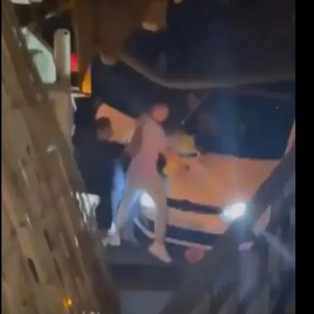 Στην Κυψέλη 3 νταήδες έδειραν υπάλληλο καθαριότητας γιατί τους μπλόκαρε τον δρόμο
