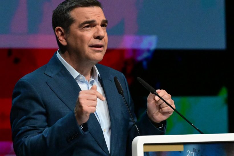 Α. Τσίπρας: Διαφωνεί κανείς πως κάτι ετοιμάζει μετά από αυτή την ομιλία;