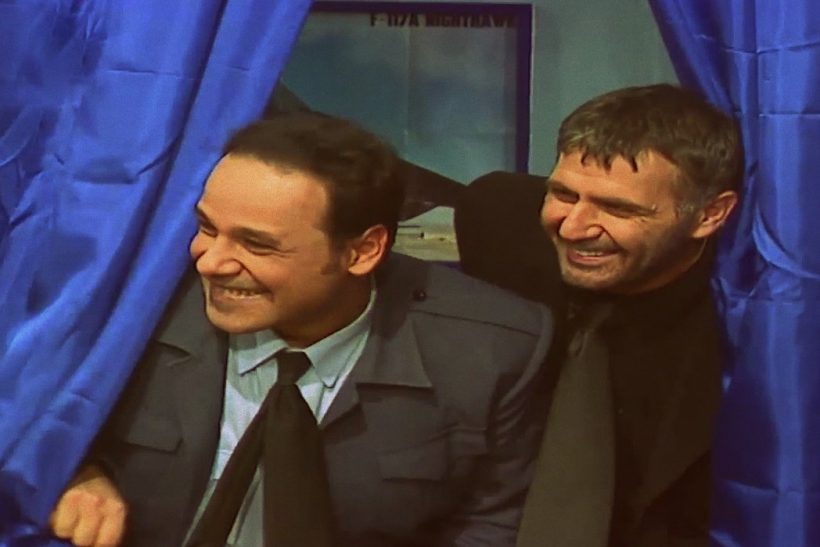 Ο Ρήγας είπε κάποτε στους Δυο Ξένους γιατί μείναμε με ανθρώπους που δε μας άξιζαν