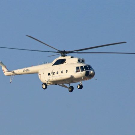 Συναγερμός στη Βουλιαγμένη: Πτώση ελικοπτέρου κοντά στη Μαρίνα