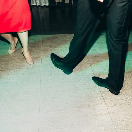 Γιατί χορεύουμε όταν πονάμε, όταν πληγωνόμαστε, όταν δεν αντέχουμε;