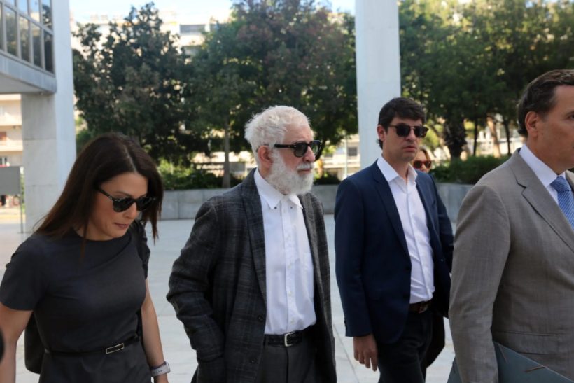 «Εδώ στην Ελλάδα τα έχουμε κάνει όλα βιaσμούς!»: Αθώος και για τη 2η απόπειρα ο Φιλιππίδης