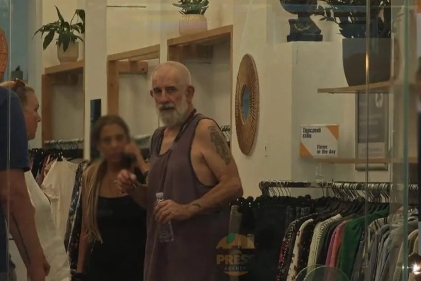 Πώς έπιασε η φωτιά στο σπίτι του Φιλιππίδη και ο ρόλος της γειτόνισσας στο να σωθεί