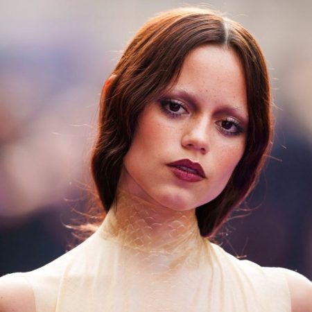 To να δείχνεις ότι είσαι κουρασμένη είναι η νέα beauty τάση και το ακούμε