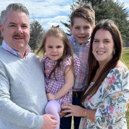 H Έμιλι Λονγκ σkότωσε τον σύζυγο και 2 από τα 3 της παιδιά πριν δώσει τέλος στη ζωή της