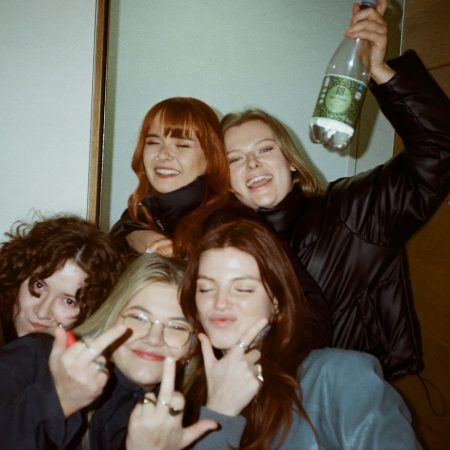 Τελικά ό,τι αξίζει είναι εκείνοι που έμειναν δίπλα μας όταν όλα διαλύθηκαν