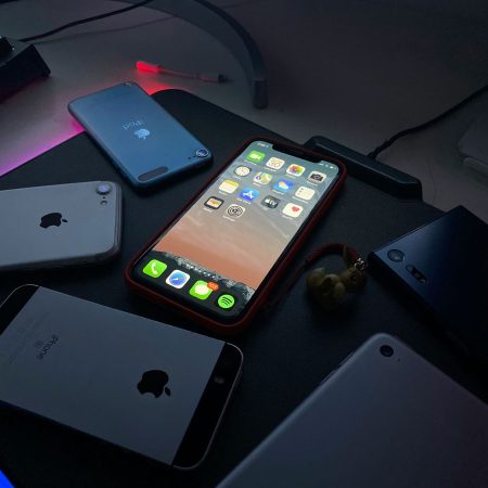 AI ακούει από το μικρόφωνο και καταγράφει σε πραγματικό χρόνο τις προθέσεις μας