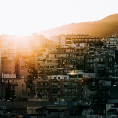 Μένοντας στην πόλη τον Αύγουστο