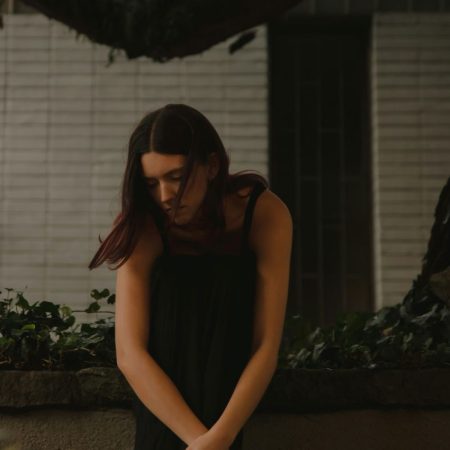 Τι είναι η καταστροφολογία και πώς να κουμαντάρεις ένα μυαλό σε πανικό