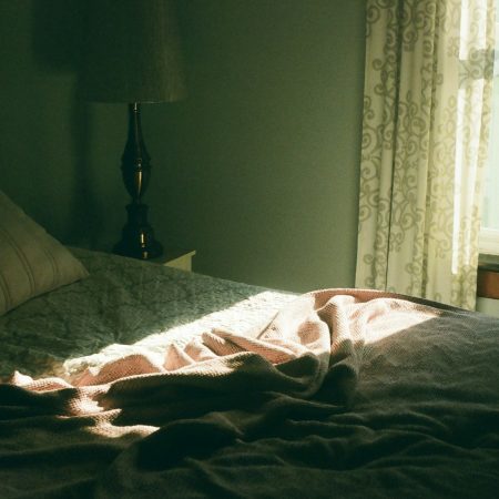 Όλα όσα μπορούν να αλλάξουν 6 λεπτά αγκαλιάς με το ταίρι σου το πρωί