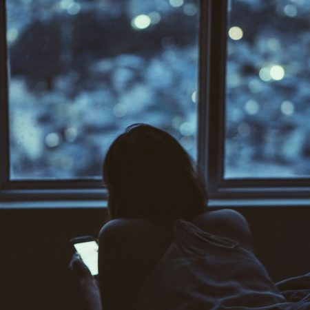 25 ερωτικά μηνύματα για να μην μπορεί να σκεφτεί τίποτα πέρα από σένα