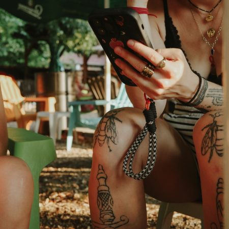 Γιατί δε θα μπορείς να ρωτάς (πια) το ChatGPT για τα γκομενικά σου