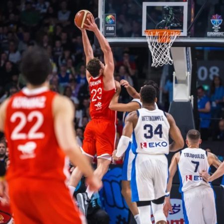 Ελλάδα-Τουρκία: Η χθεσινή ήττα έτσουξε, μα την Κυριακή μας περιμένει το χάλκινο