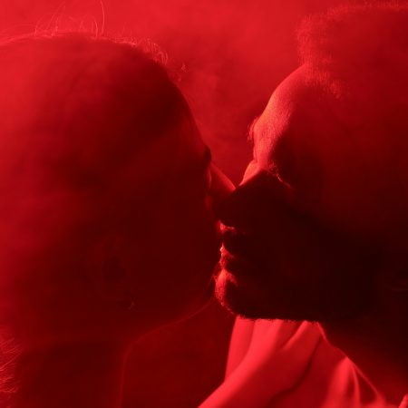 Το να το περιμένεις σε εξιτάρει πιο πολύ από το να το ζεις