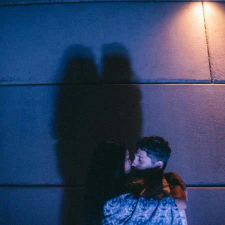 Ίσως ο άνθρωπος που έχεις αγαπήσει να μην είναι ο εχθρός που νόμιζες