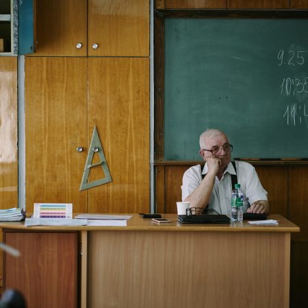 Πώς βοηθάς πραγματικά ένα παιδί με ΔΕΠΥ αν είσαι ο δάσκαλός του;