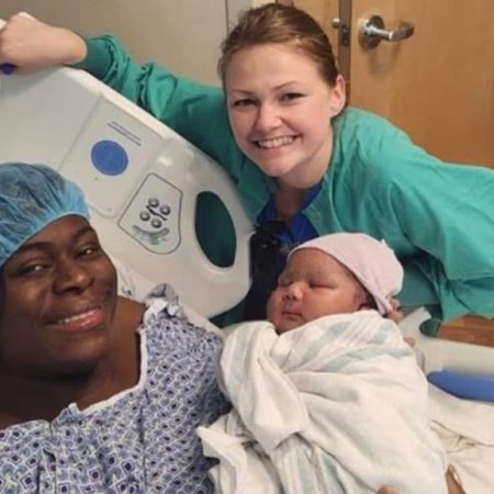 Γυναίκα έφερε στον κόσμο μικρό γίγαντα 6,3 κιλών