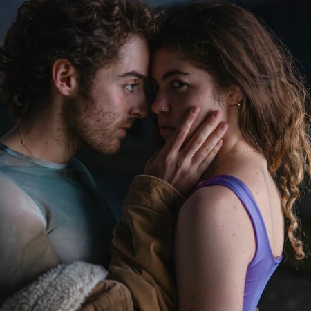 3 πράγματα που χάνεις όταν ψάχνεις να σ’ αγαπήσουν ενώ δεν αγαπάς εσένα