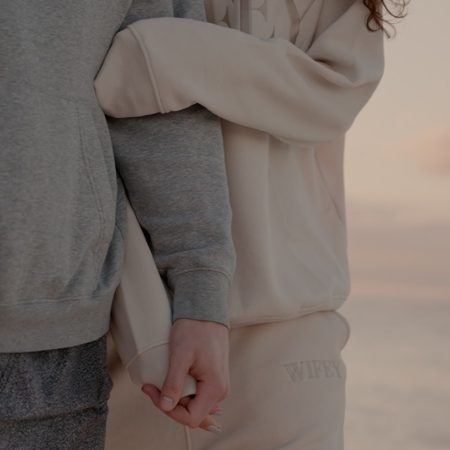 Όλοι οι τρόποι για να νικήσεις την άγρια μοναξιά του Νοέμβρη