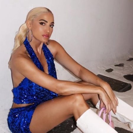 Το τρυφερό φιλί της Τούνη προς τον σύντροφό της επιβεβαιώνει πως είναι (πολύ) καλά